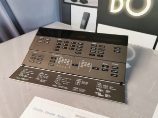 BEOMASTER 5000 CONTROL PANEL